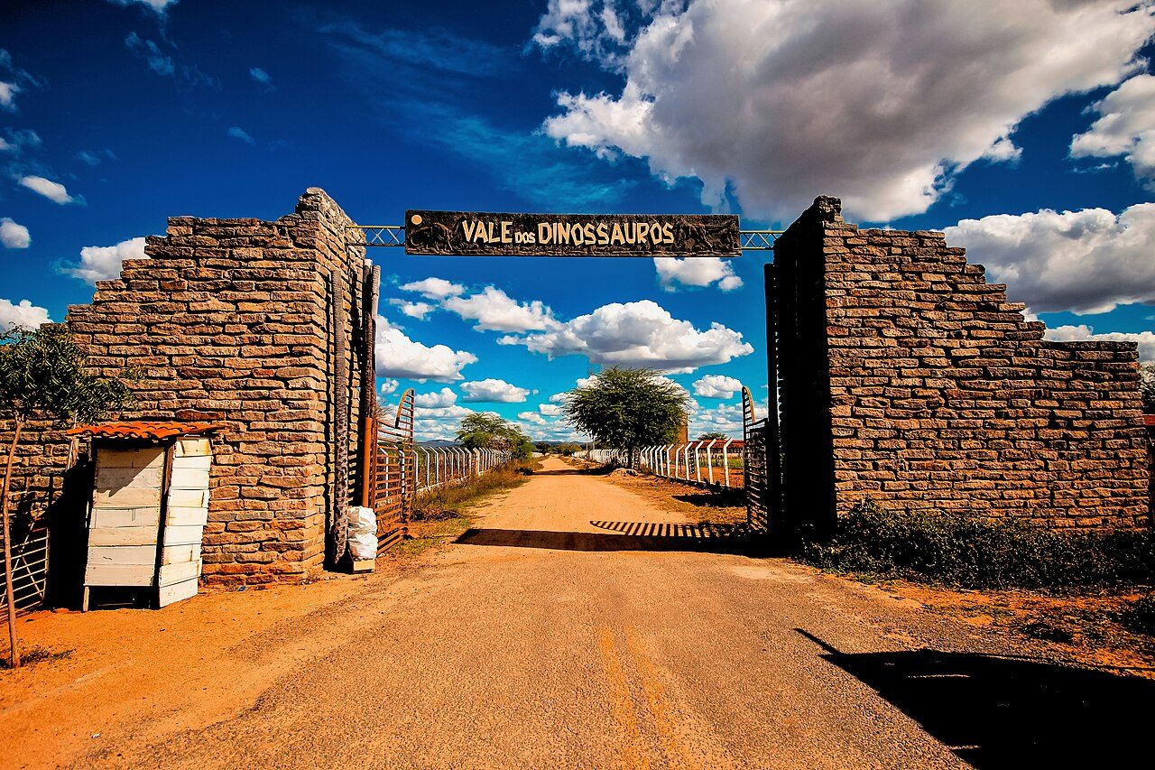 Vale dos Dinossauros — Sousa